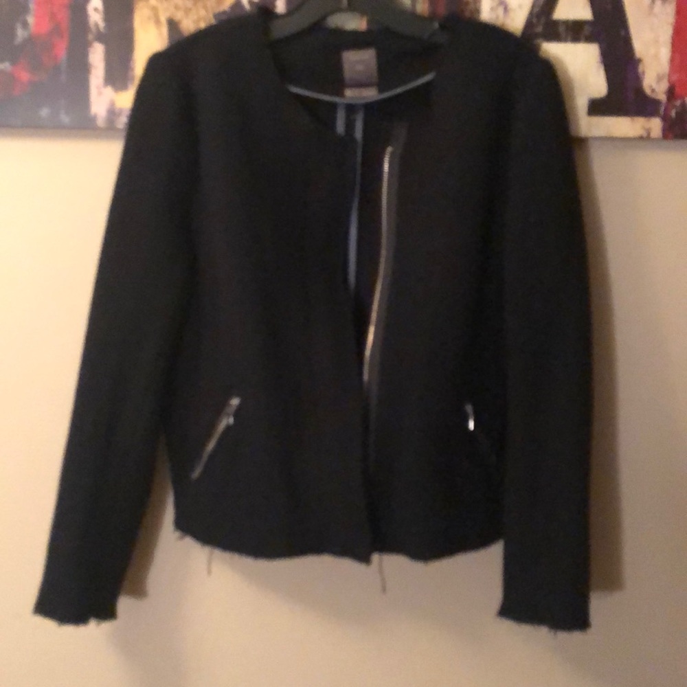 Navy blue raw hem jacket